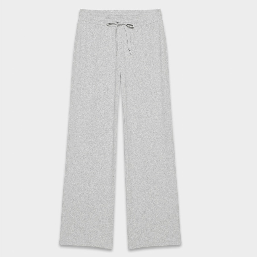 Aritzia Light Gray Wide-Leg Pants - Brand new, never worn.